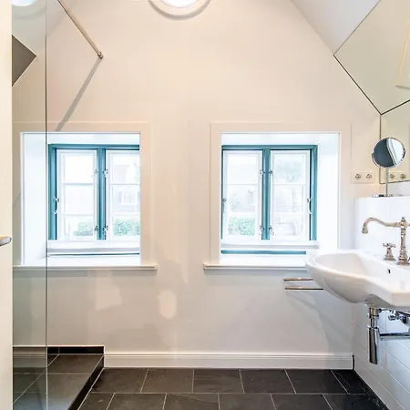 Apartment Huus Trift Whg 28b *